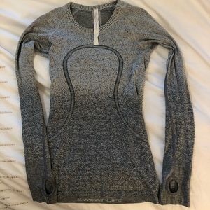 Lululemon Swiftly Tech Long Sleeve Crew